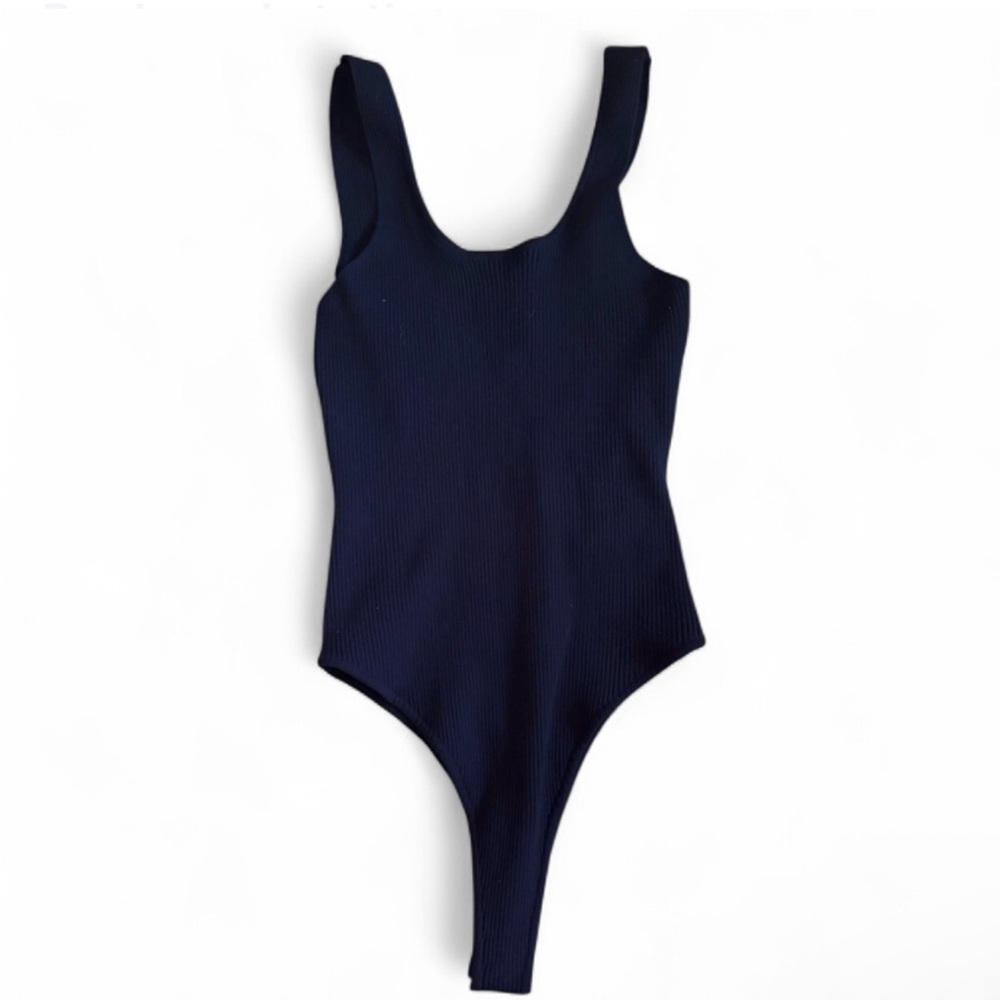 Navy Ribbed low back tank top body suit🔹